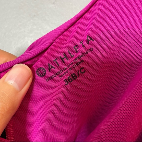 Athleta Magenta pink Racerback athletic tank top size 36B/C - Picture 5 of 8